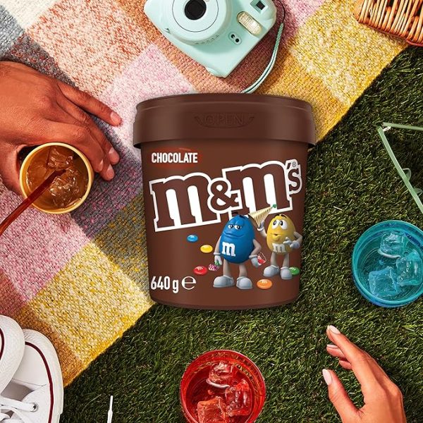 M&M’s Milk Chocolate Snack and Share Party Bucket 640g